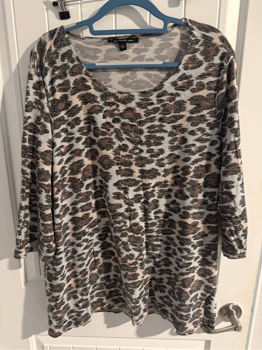 Zac & Rachel Gray Leopard Print Lightweight Sweater | 2X Plus Size Tunic